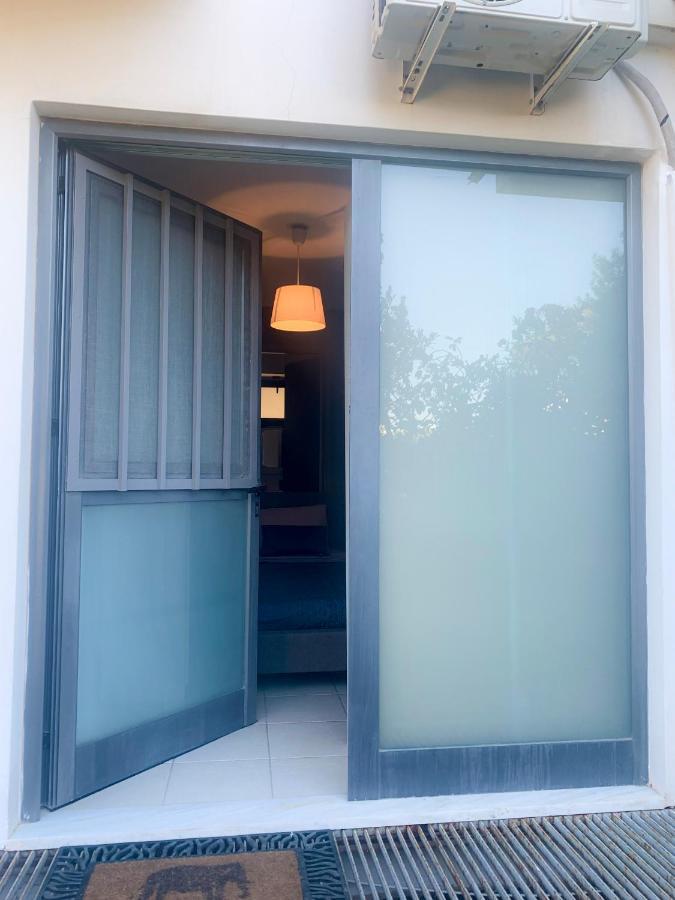 Confidential Apartment, Prime Location Athens Luaran gambar